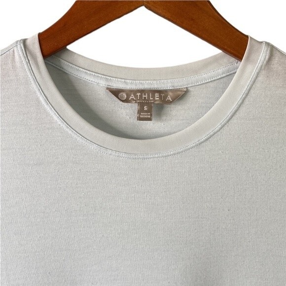 Athleta Cloudlight Hybrid Tee Ethereal Blue Mesh Short Sleeve Lightweight Soft - Picture 3 of 13